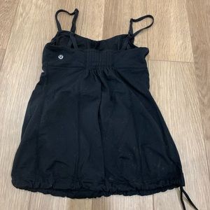 Lululemon tank top
